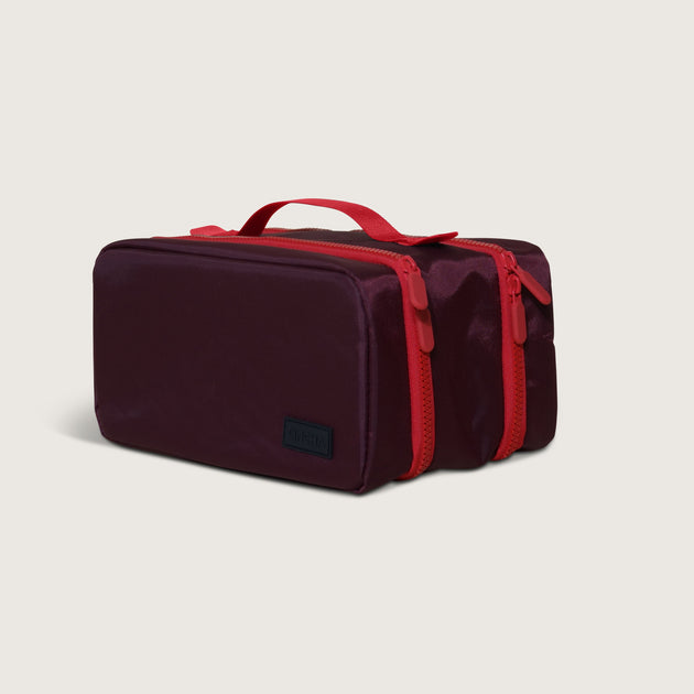 cinch top makeup travel bag The Toiletry Its compact design and nylon interior allow for easy storage and cleaning. Toiletry Bags  Cincha Travel