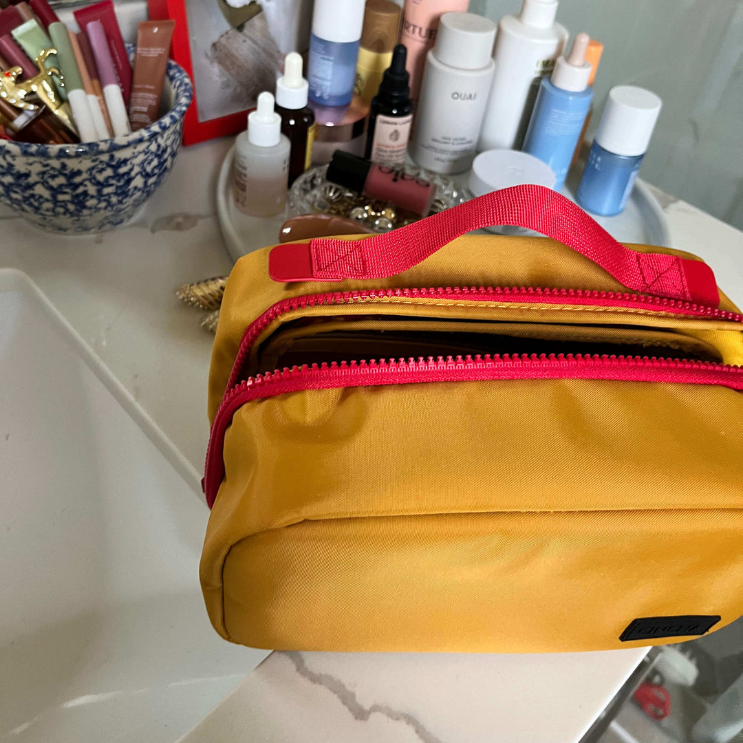 The Small Toiletry Bag