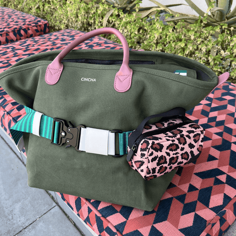 高評価なギフト The Travel Cincha – Leopard - Buddy Bag その他