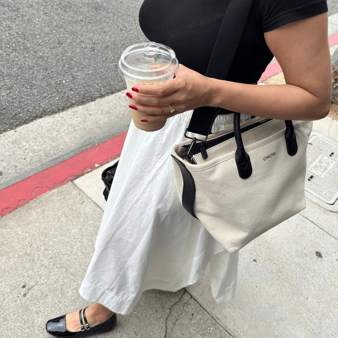 ミュージシャン CDL Canvas Tote Bag SMALL Off White The Mini Canvas Go-Tote - Cream – Cincha Travel