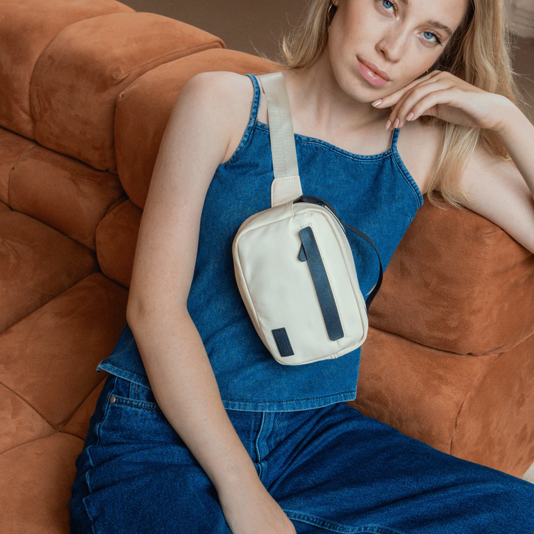 Travel Belt Bag - Cream – Cincha Travel