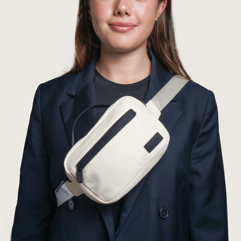 Travel Belt Bag - Cream – Cincha Travel