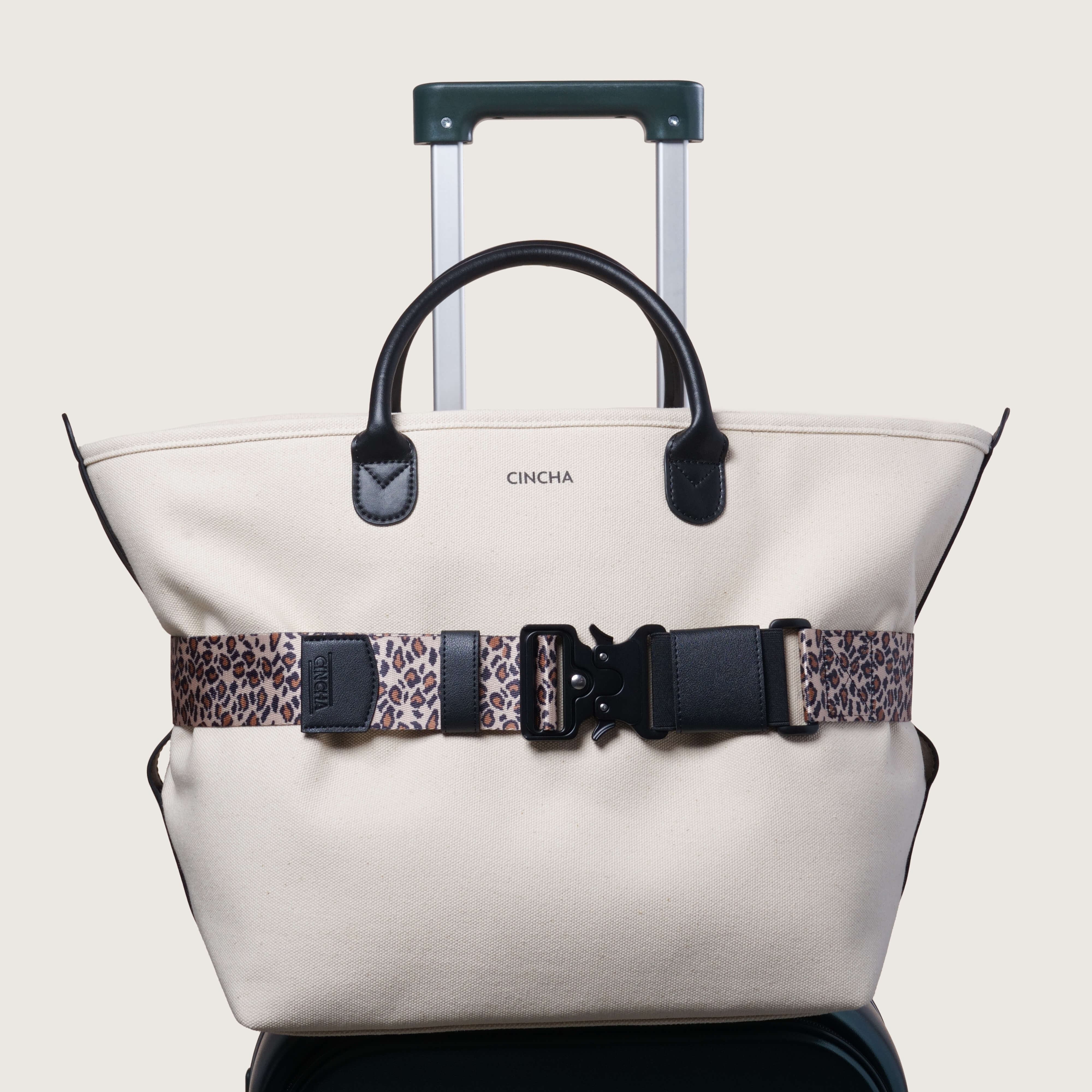 travel-belt-leopard-luggage- travel-belt-leopard-luggage-